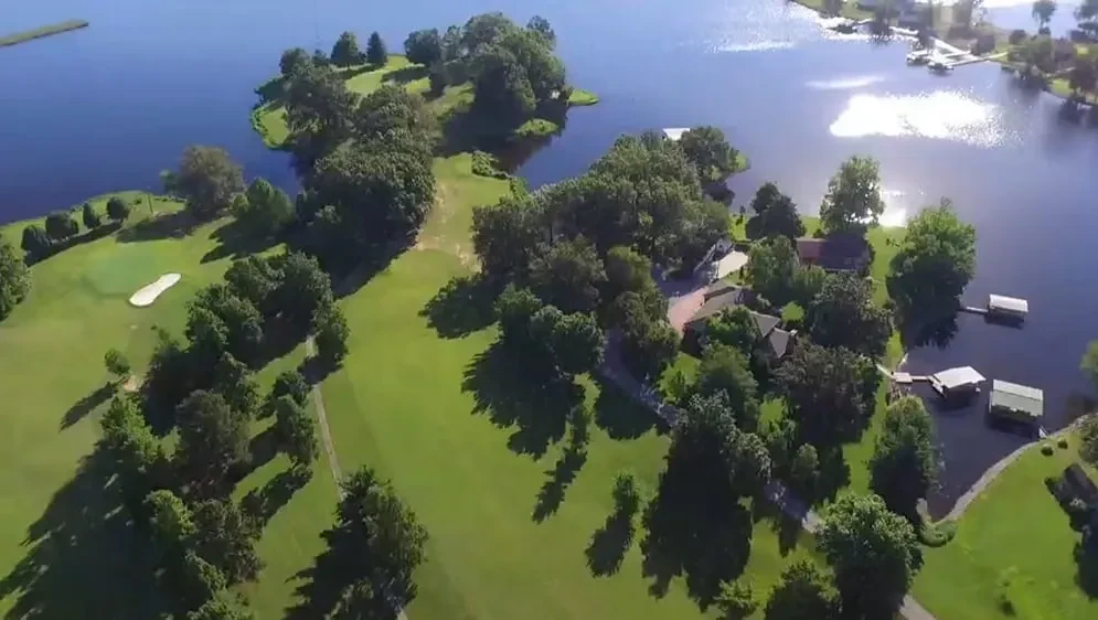 lake of egypt country club 14